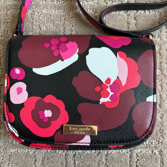 Kate Spade Laurel Way Lilah Floral Crossbody Bag Purse Black Pink Vegan Leather - Picture 2 of 12